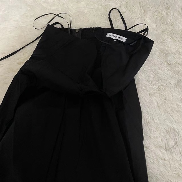 Reformation Stassie Dress Black - Picture 7 of 9